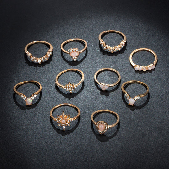 “Elegant Stars Gold Alloy Fashion 10-piece Ring Set”