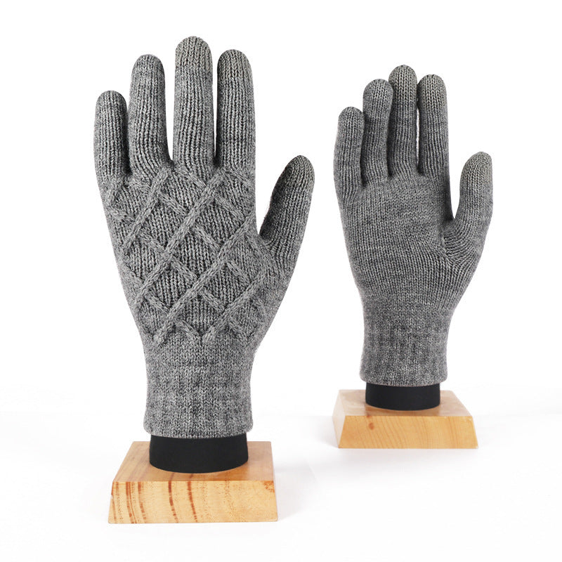 “Cross Stitch Knit Gloves”