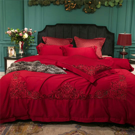 “Red Room 4 Piece Comforter Set”