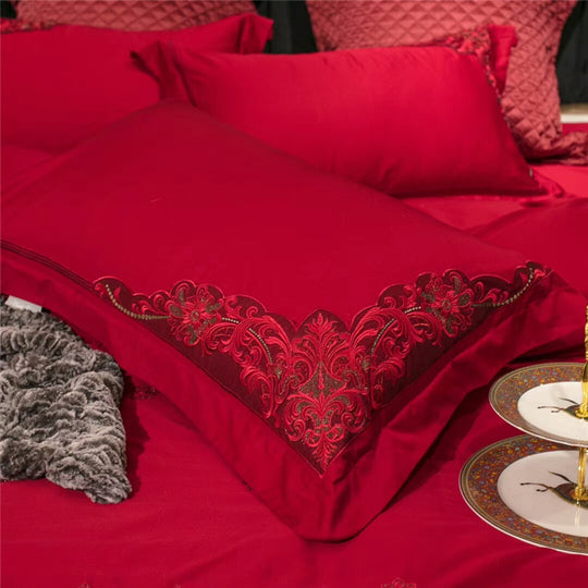 “Red Room 4 Piece Comforter Set”