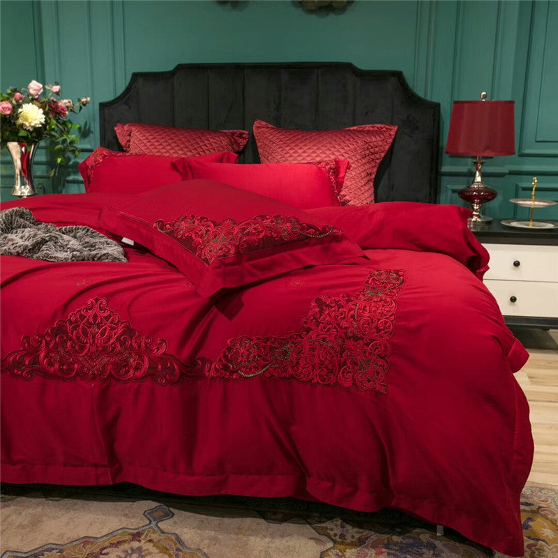 “Red Room 4 Piece Comforter Set”