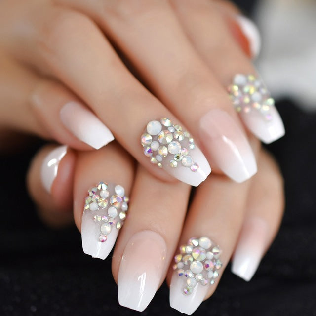 “Metallic Diamond Showers Short Square Tip Fashion Nails”