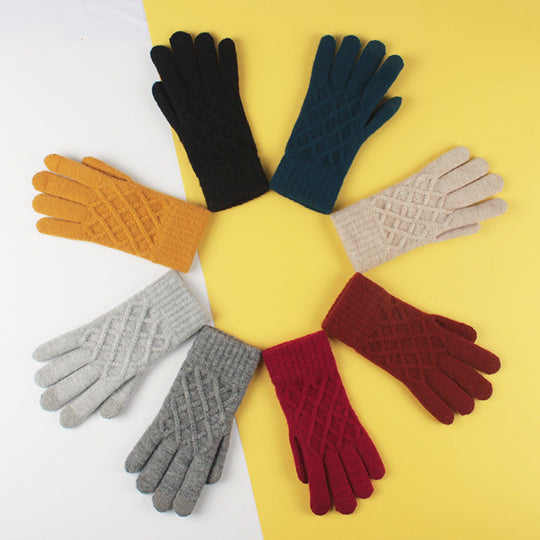 “Cross Stitch Knit Gloves”