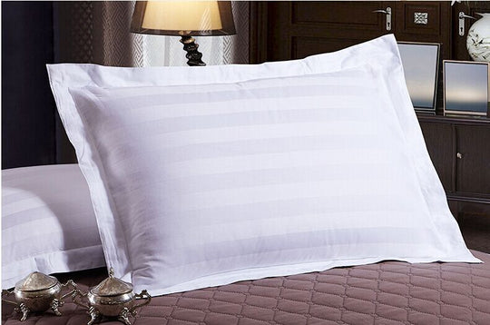 "Hotel Aesthetic 3 Piece Comforter Set"