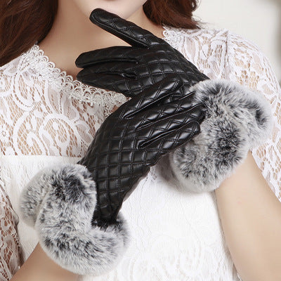 “Pineapple Faux Fur Gloves”