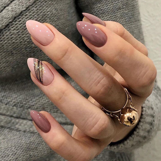 "Sophisticated Elegance False Nails"