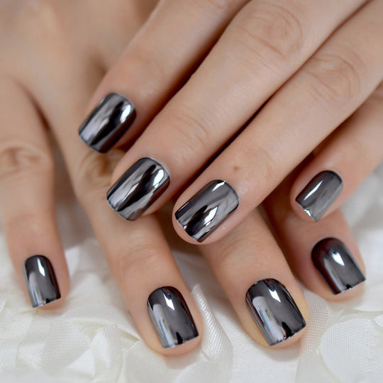 “Metallic Diamond Showers Short Square Tip Fashion Nails”