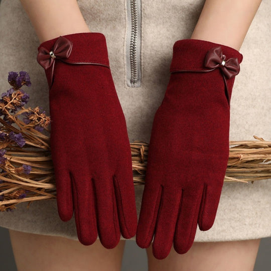 “Bow Tie Wool Touch Gloves”