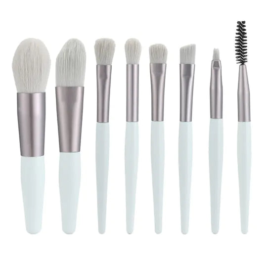 “8 Piece Makeup Brush Set”