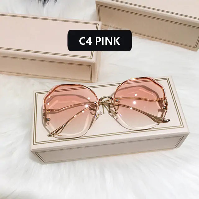 “Tea Gradient Fashion Sunglasses”