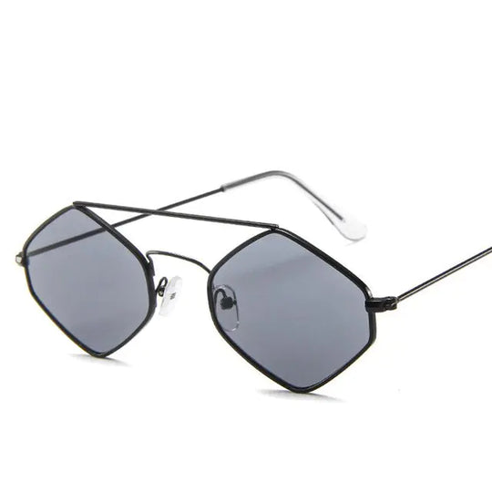 “Diamond Framed Fashion Sunglasses”