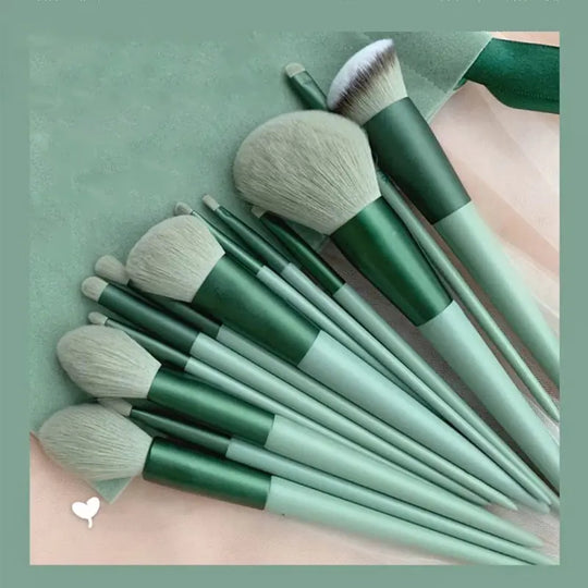 “13 Piece Makeup Brush Set”