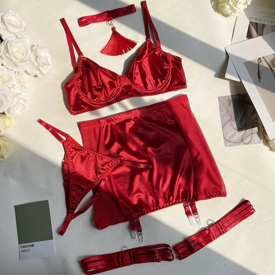 “Classic Appeal 5 Piece Lingerie Set”